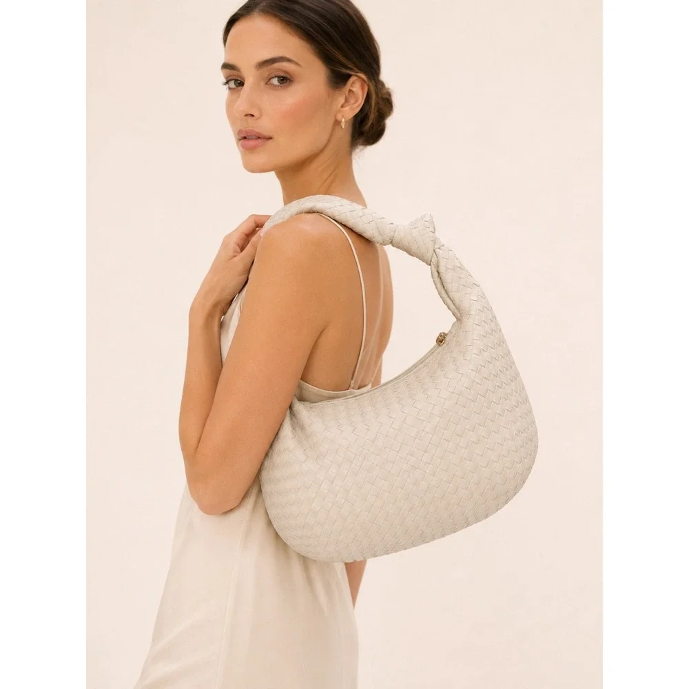 Melie Bianco Brigitte Shoulder Bag Women Large Cream Excellent Woven Knotted